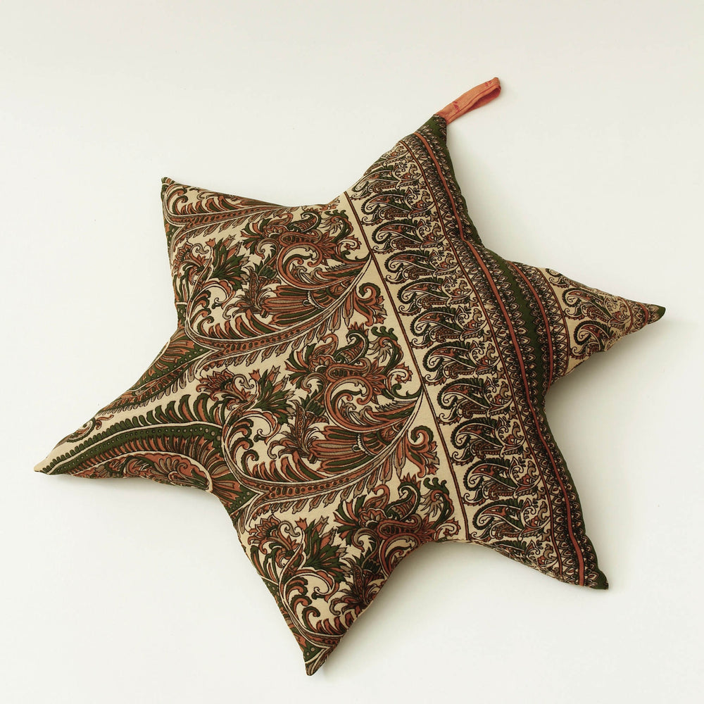 
                  
                    SUSTAIN vintage silkestjerne, large
                  
                