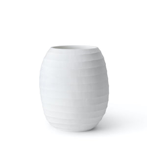 
                  
                    organic vase, opal hvid
                  
                